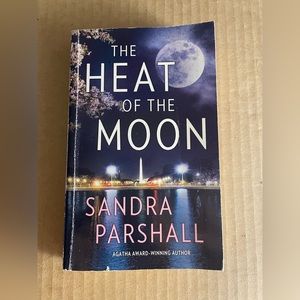 Vintage Sandra Parshall The Heat Of The Moon Book